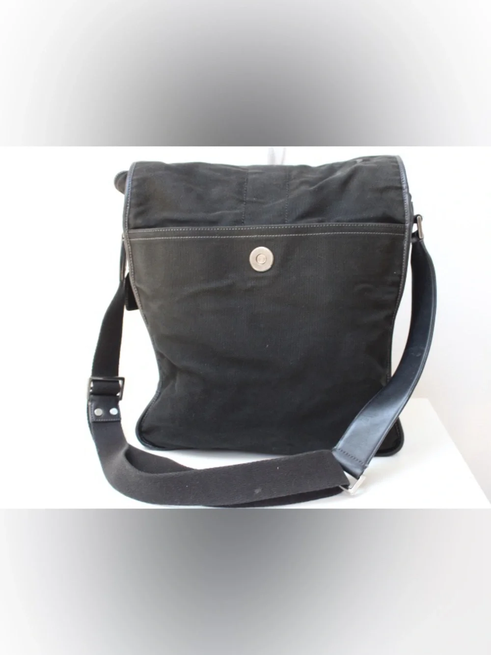 Vintage Coach messenger bag